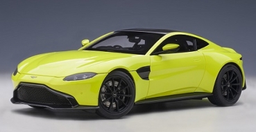 70279 Aston Martin Vantage 2019 (Lime Essence) 1:18